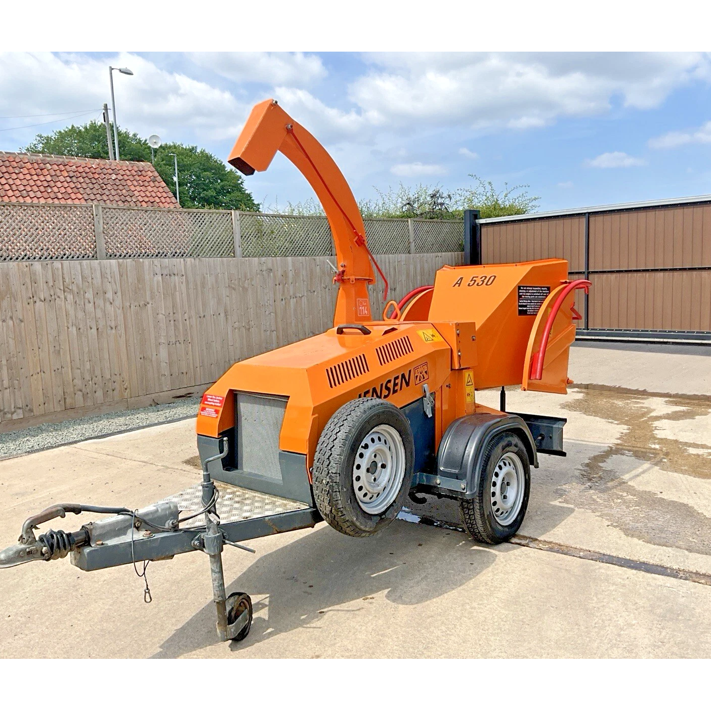 2008 JENSEN A530 FAST TOW 6 INCH DIESEL WOODCHIPPER